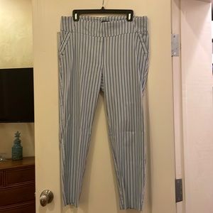 Ava & Grace capri pants